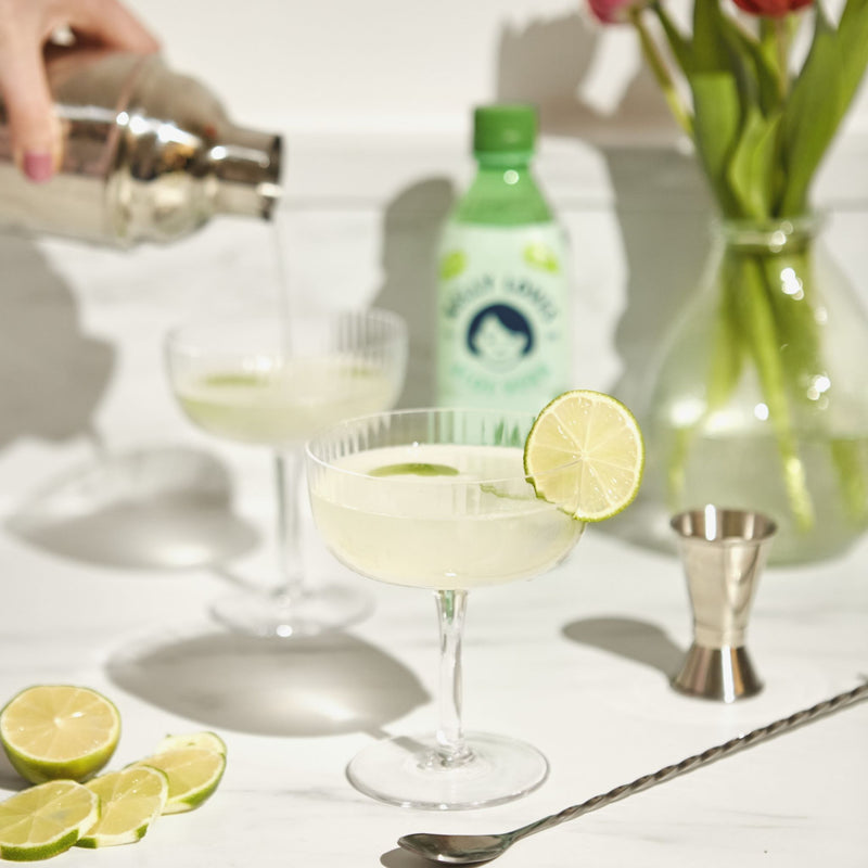 Aloe Vera Mocktail Drink, Healthy Korean beverages, sugar-free Aloe Vera Drink lifestyle image